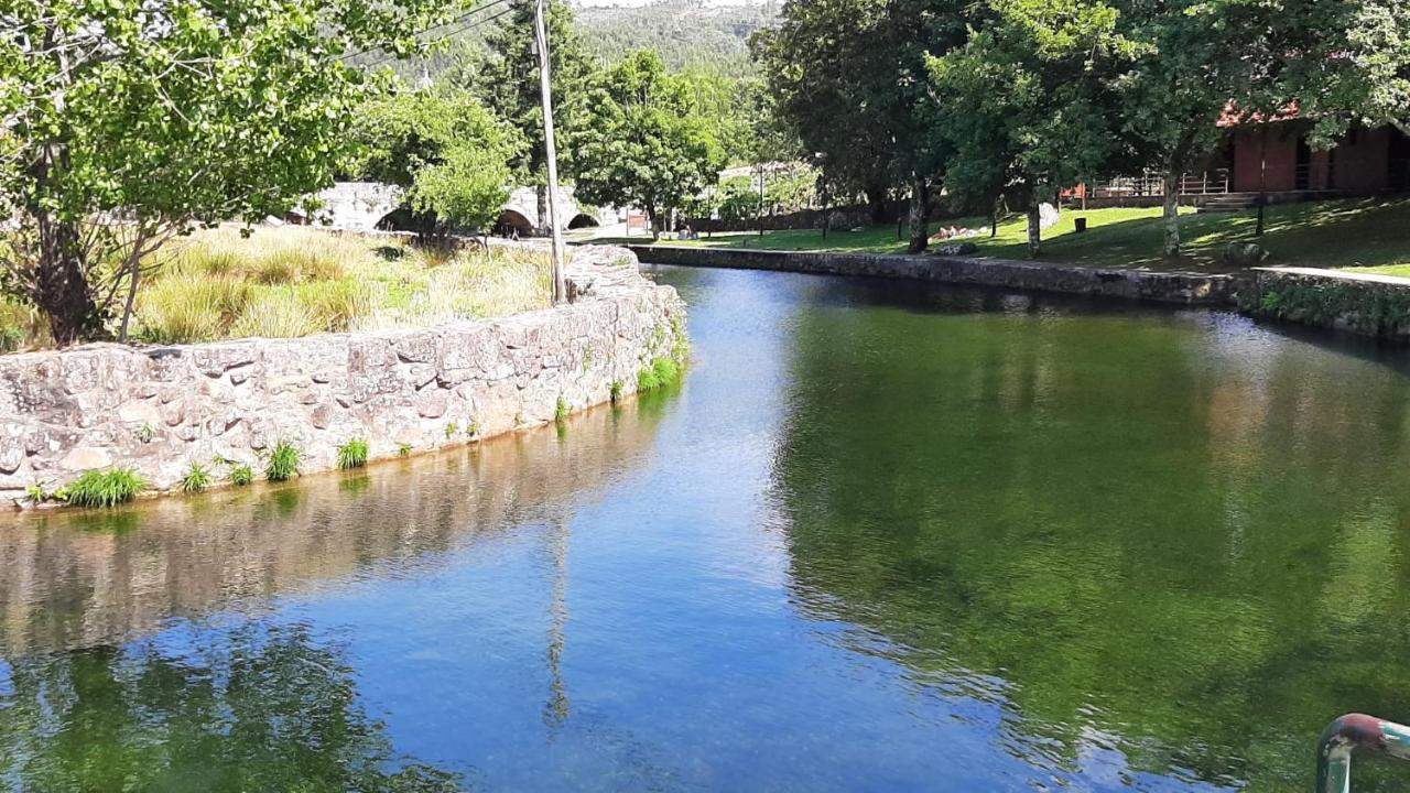 Arca Casinhas Da Eira Caramulo Turismo Rural מראה חיצוני תמונה